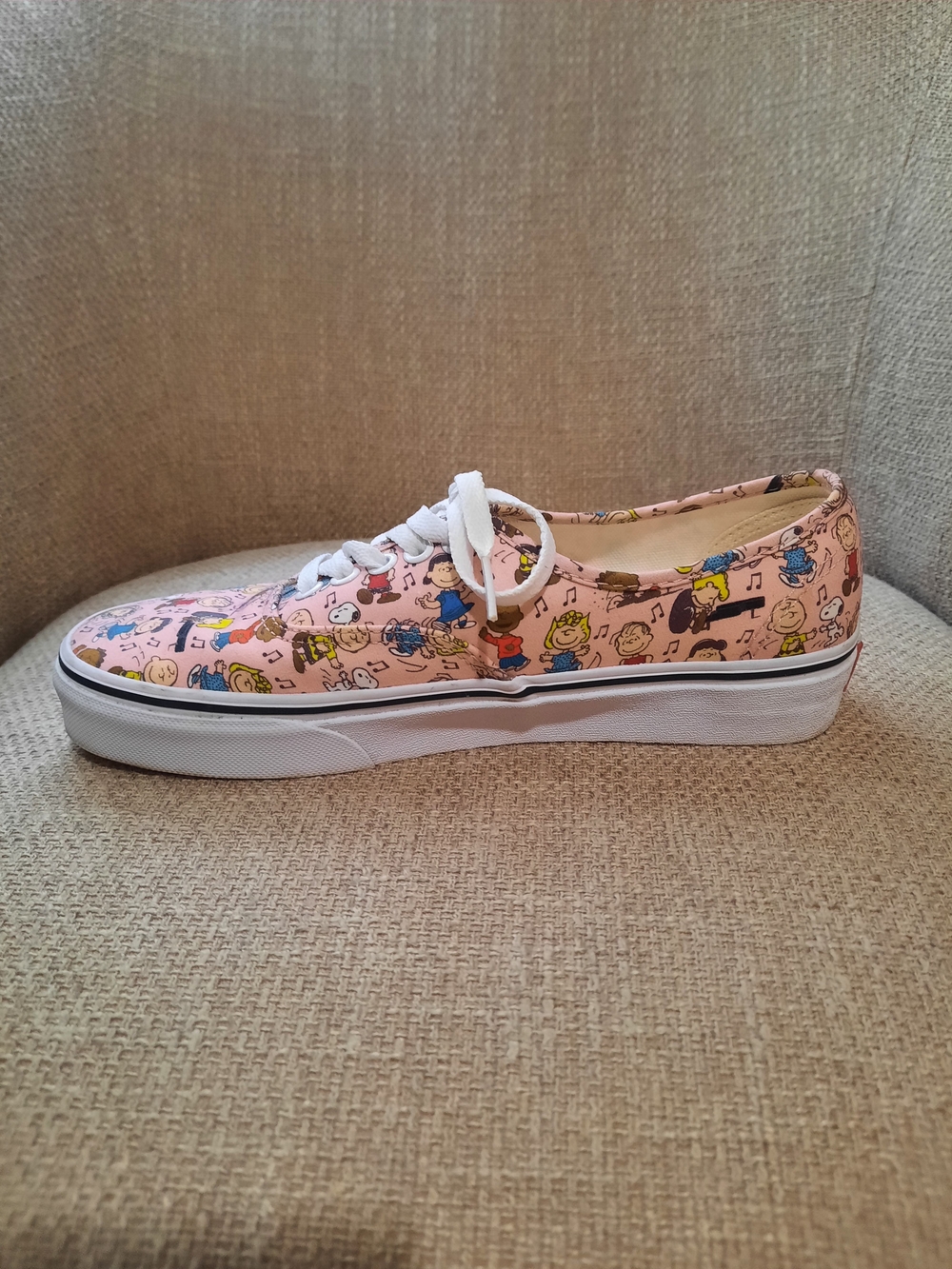 Vans x Peanuts Womens Dance Party Pink Graphic Lace-Up Sneakers - Picture 5 of 11